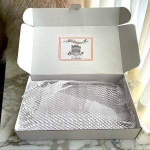 Hermes delivery box
